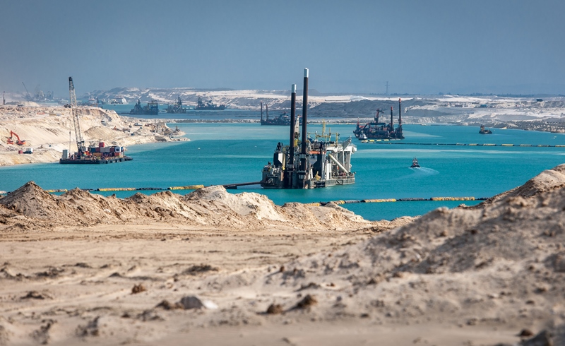 Suez_Canal_2010_2015.jpg