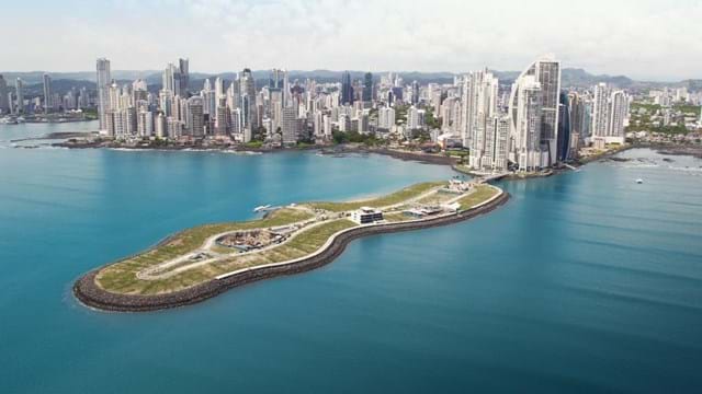 Punta_Pacifica_2.jpg