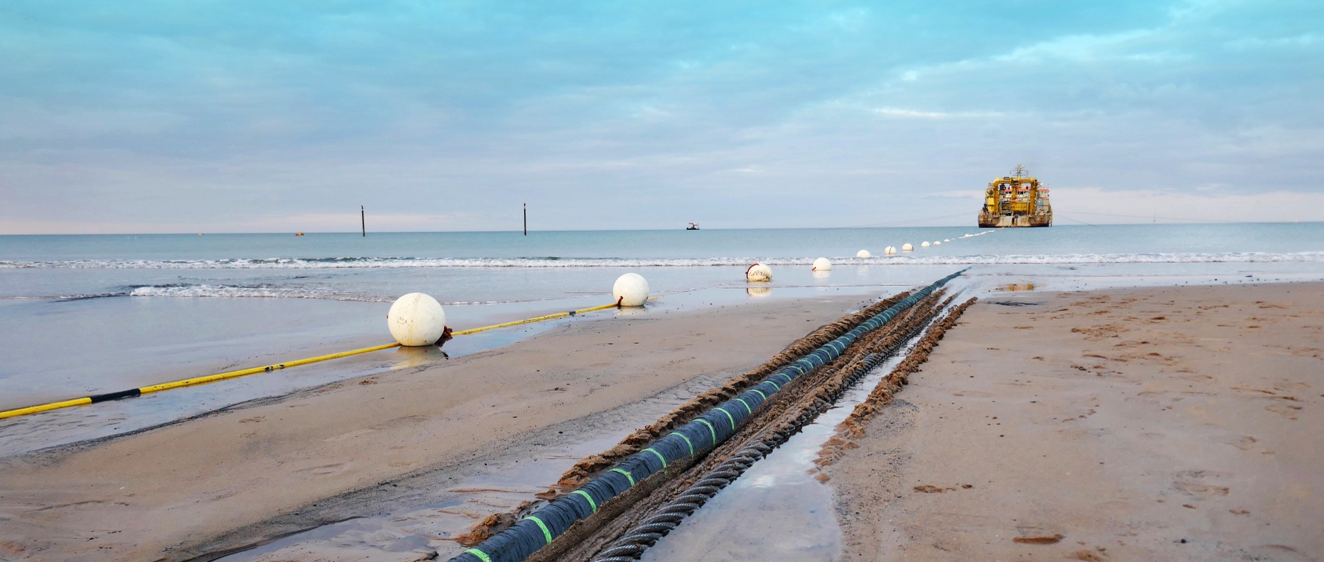 Subsea Pipeline Crossing