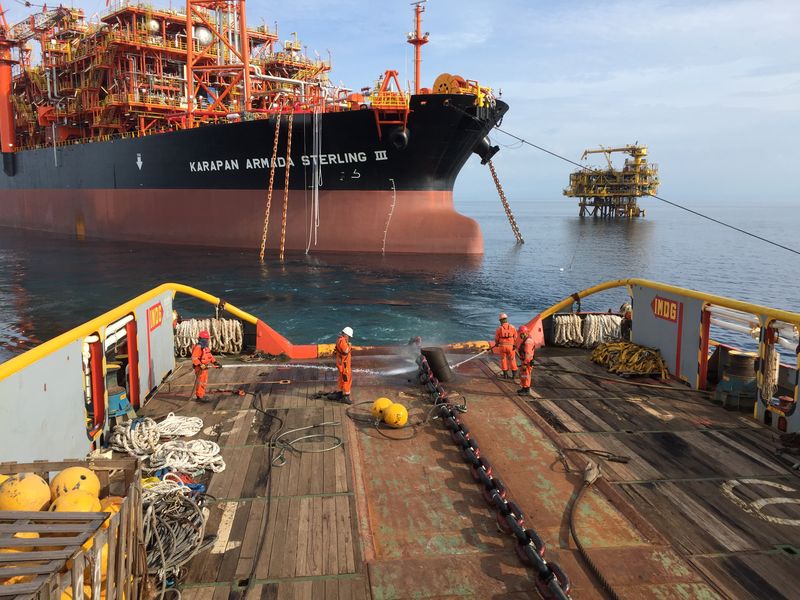 Transport_and_installation__Madura_BD_FPSO.jpg
