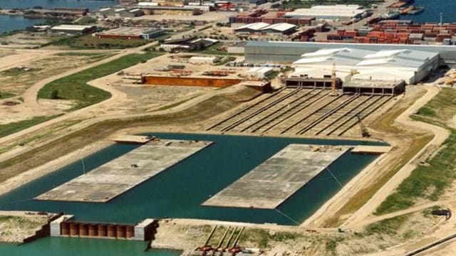 A_03_b_Oresund_Dry_Dock.jpg