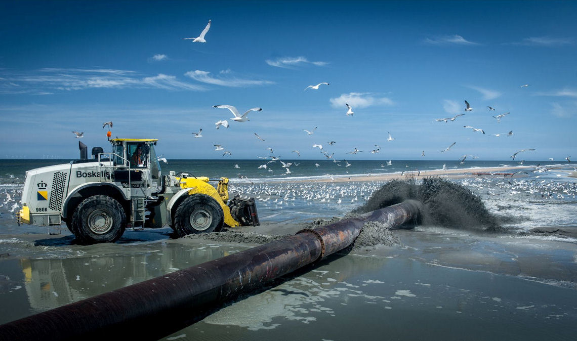 Dredging_infra_coastal_defense_reclamation_2_01.jpg